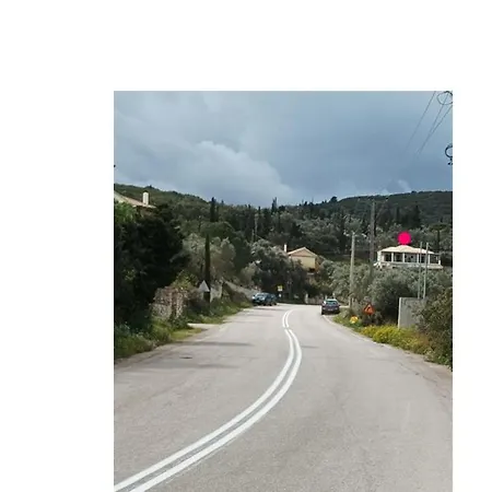 To Ampelaki Tsoukaladhes
