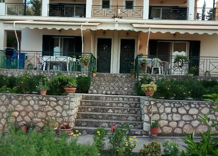 Apartment To Ampelaki