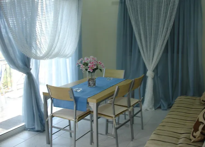 Apartment To Ampelaki Tsoukaladhes