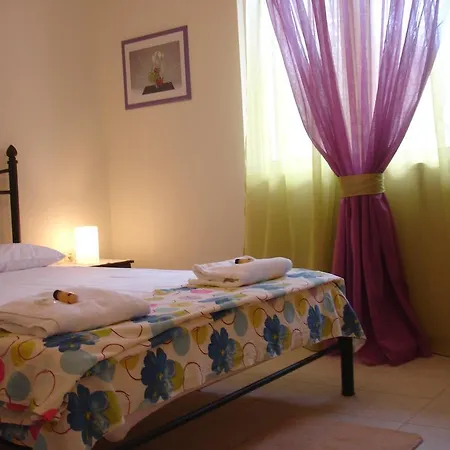 Apartament To Ampelaki