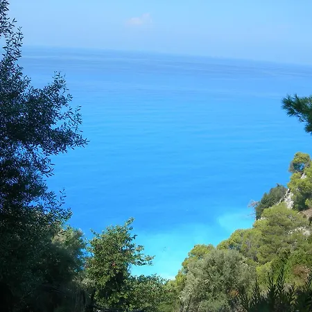 To Ampelaki Apartament Tsoukaládhes